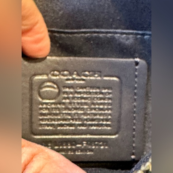 Brand New Coach Sparkly Crossbody WITH Matching Slim Card Holder - Picture 14 of 14